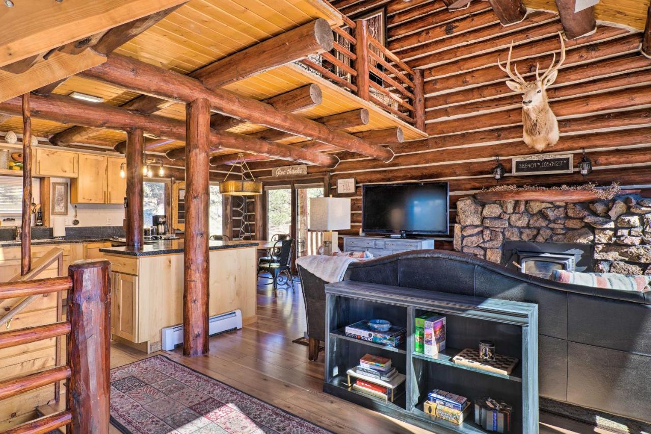 Classic Colorado Log Home With Mountain Views! Florissant Exterior foto